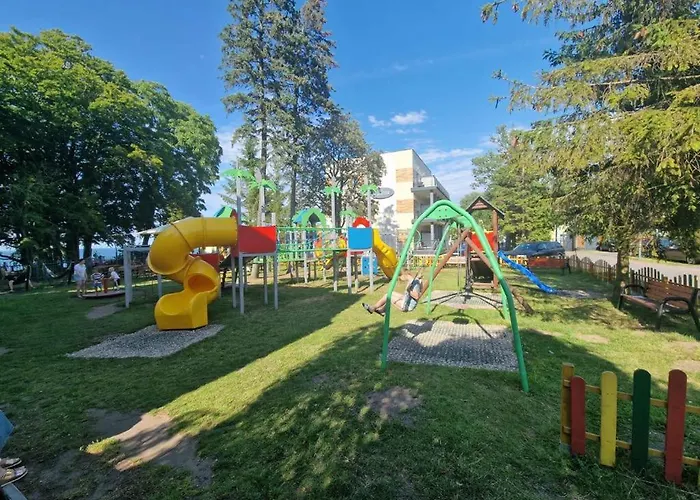 Osrodek Promenada - Grzybek Resort