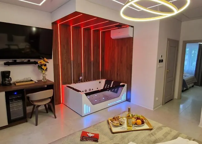 Osrodek Promenada - Grzybek * Jastrzębia Góra